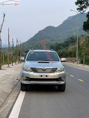 Xe Toyota Fortuner 2.5G 2013
