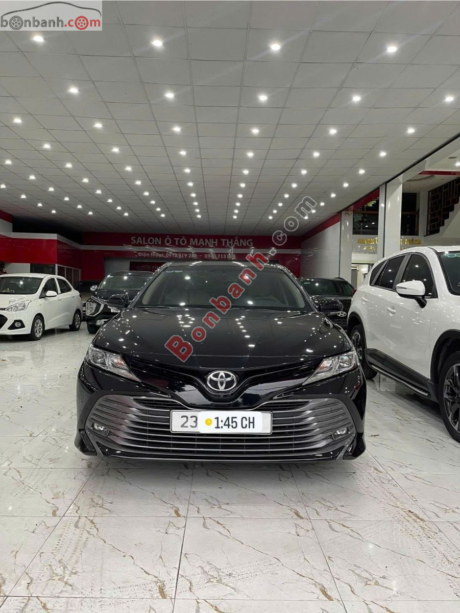 Toyota Camry 2.0G 2019