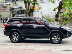 Xe Toyota Fortuner 2.7V 4x2 AT 2018