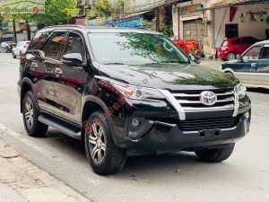 Xe Toyota Fortuner 2.7V 4x2 AT 2018