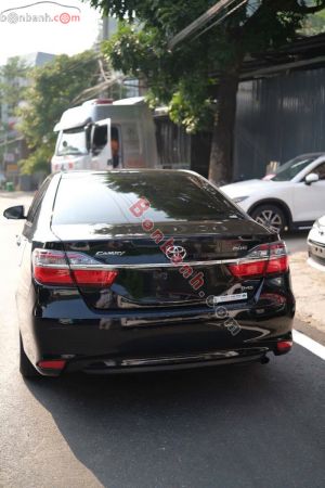 Xe Toyota Camry 2.0E 2017