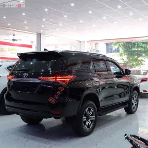 Xe Toyota Fortuner 2.4G 4x2 AT 2021