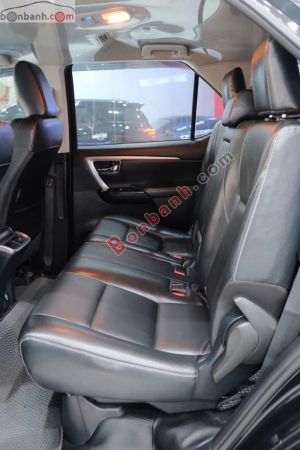 Xe Toyota Fortuner 2.4G 4x2 AT 2021