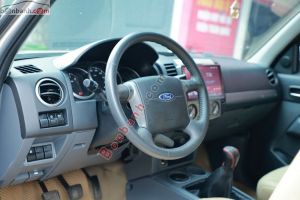 Xe Ford Everest 2.5L 4x2 MT 2014