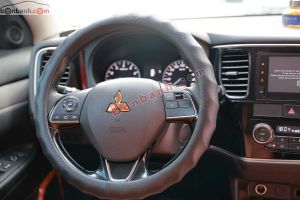 Xe Mitsubishi Outlander 2.0 CVT 2019